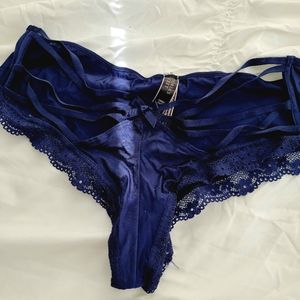 Ladies Navy Blue Silk and Lace Thong Panty Size Med Victoria's Secret